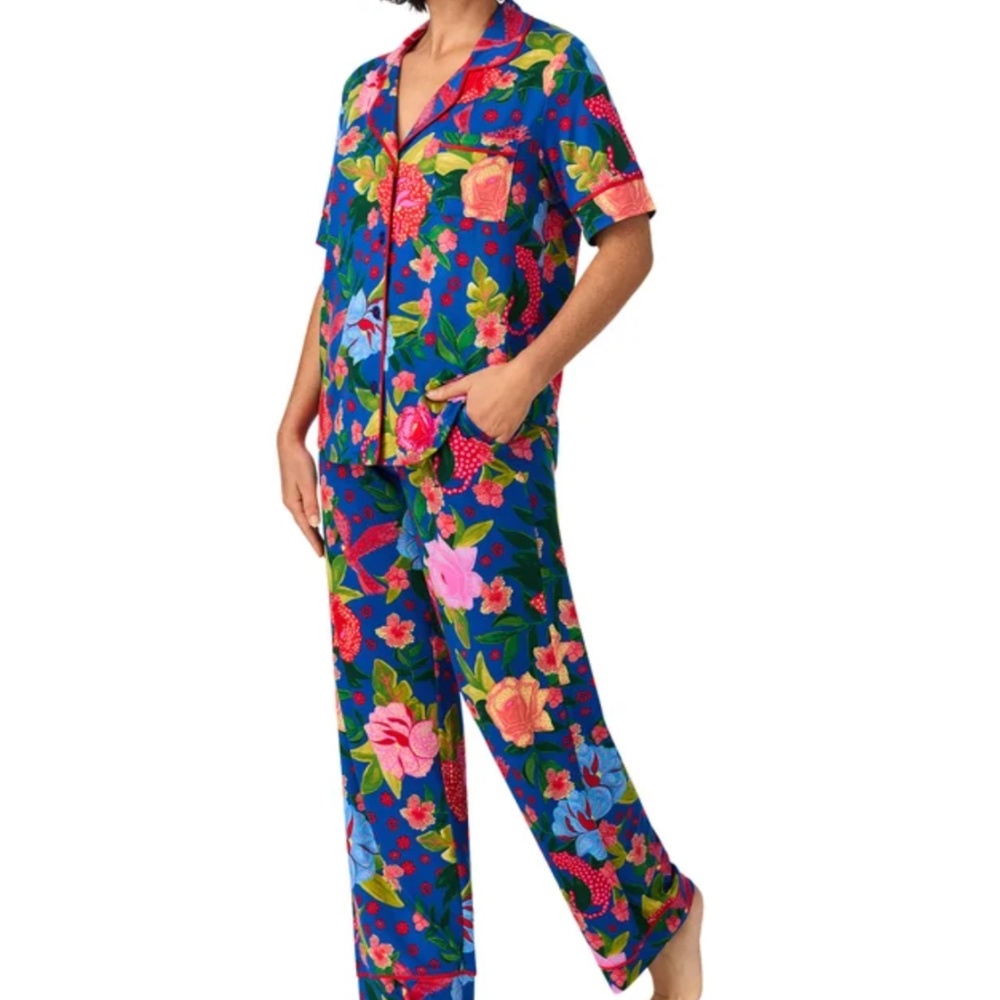 Room Service Aloha Flowers Notched Collar Stretchy Soft Pajamas PJ Set S - Picture 2 of 3